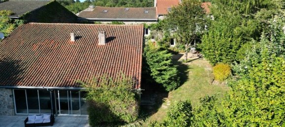  Castillos de 1 dormitorio en Bessines-sur-Gartempe, France No. 98330 18