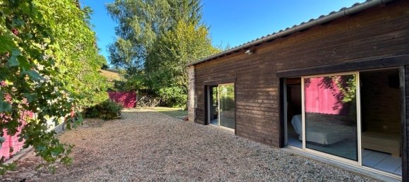  Castillos de 1 dormitorio en Bessines-sur-Gartempe, France No. 98330 38