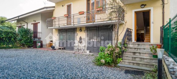 5 bedrooms House in Borgone Susa, Italy No. 143646 2