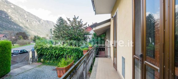 5 bedrooms House in Borgone Susa, Italy No. 143646 35