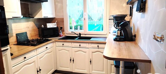 3 bedrooms House in Rantigny, France No. 39337 5