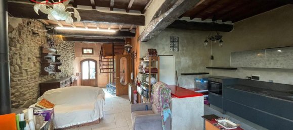 Casa de 6 habitaciónes en Terranuova Bracciolini, Italy No. 232328 3