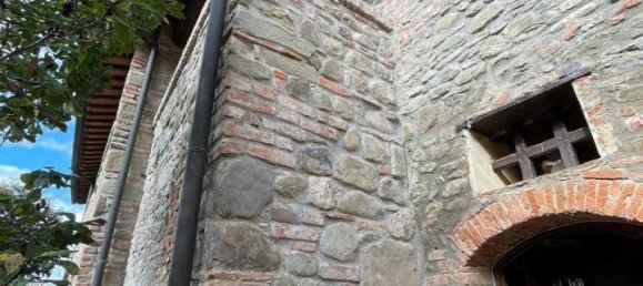 Casa de 6 habitaciónes en Terranuova Bracciolini, Italy No. 232328 8