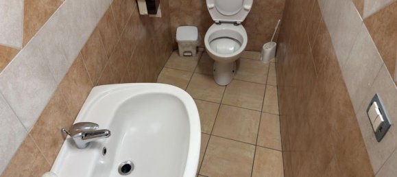 Gewerbliche Immobilie in San Cataldo, Italy 120m², Nr. 297829 14