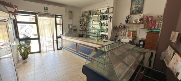 Gewerbliche Immobilie in San Cataldo, Italy 120m², Nr. 297829 4