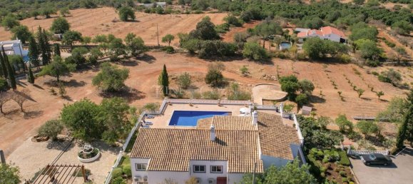 6 bedrooms Villa in Faro, Portugal No. 318156 4