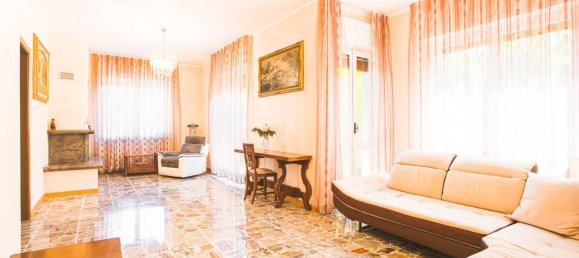 Вилла с 9 комнатами в Арона, Италия № 27085 5