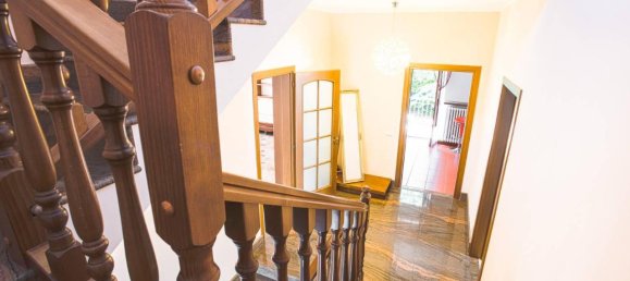 Вилла с 9 комнатами в Арона, Италия № 27085 8