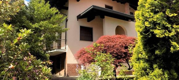 Вилла с 9 комнатами в Арона, Италия № 27085 10