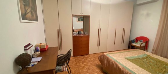 3 bedrooms Apartment in Pistoia, Italy No. 45980 17