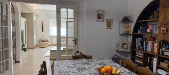 3 bedrooms Apartment in Pistoia, Italy No. 45980 44