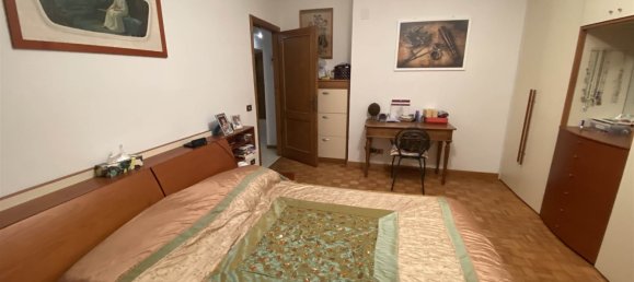 3 bedrooms Apartment in Pistoia, Italy No. 45980 19