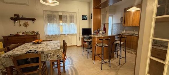 3 bedrooms Apartment in Pistoia, Italy No. 45980 46