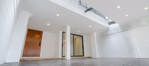 Casa T3 em Watthana, Thailand N.º 5169 3