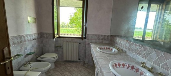 6 rooms Villa in Mairano, Italy No. 148856 3