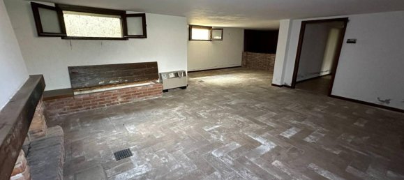 6 rooms Villa in Mairano, Italy No. 148856 8