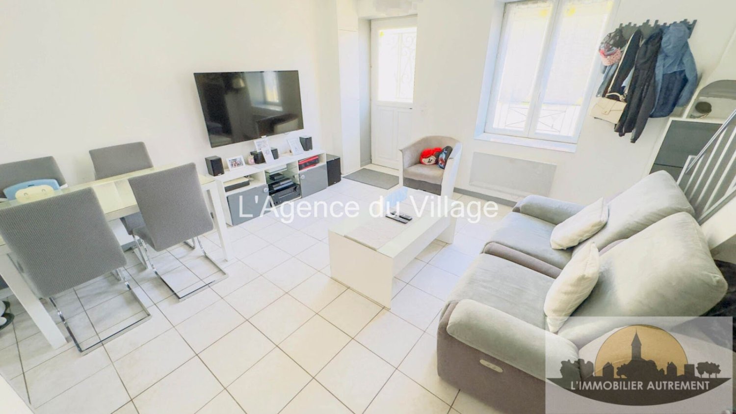 Casa T2 em Bornel, France N.º 80752