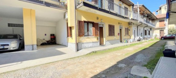 1 bedroom Apartment in Castellanza, Italy No. 108068 3