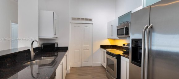 2 غرف نوم عقار تجاري في Miami, الولايات المتحدة رقم 614227 3