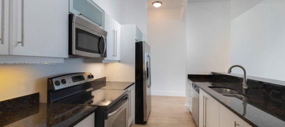 2 غرف نوم عقار تجاري في Miami, الولايات المتحدة رقم 614227 4