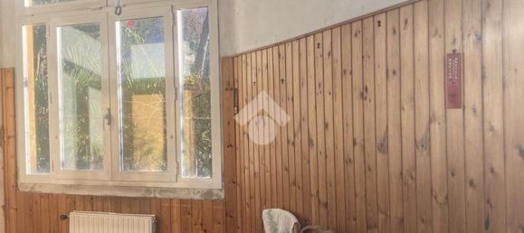 3-salle Appartement à Trieste, Italy No. 18648 18