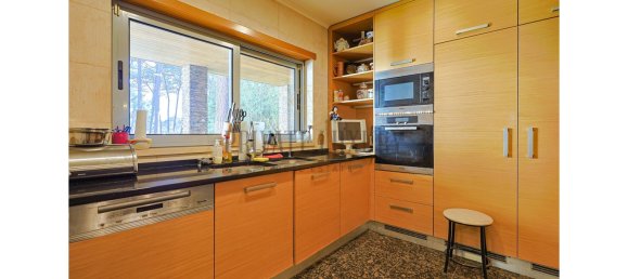 5 bedrooms Villa in Almada, Portugal No. 146630 14