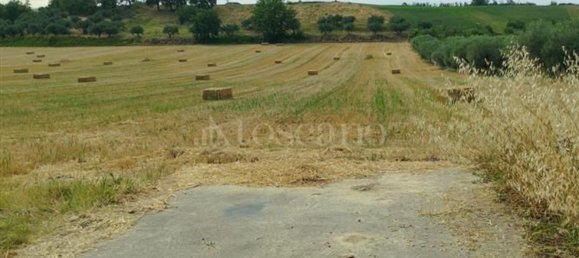 Дом с 6 комнатами в Лорето Апрутино, Италия № 280483 35