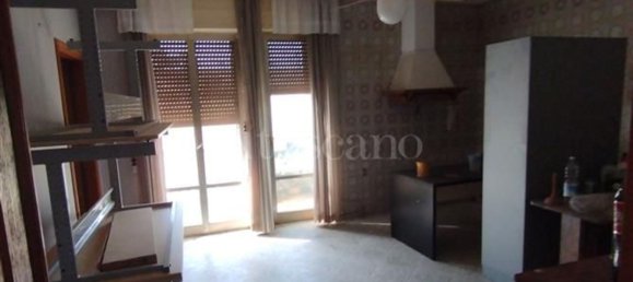 Дом с 6 комнатами в Лорето Апрутино, Италия № 280483 34