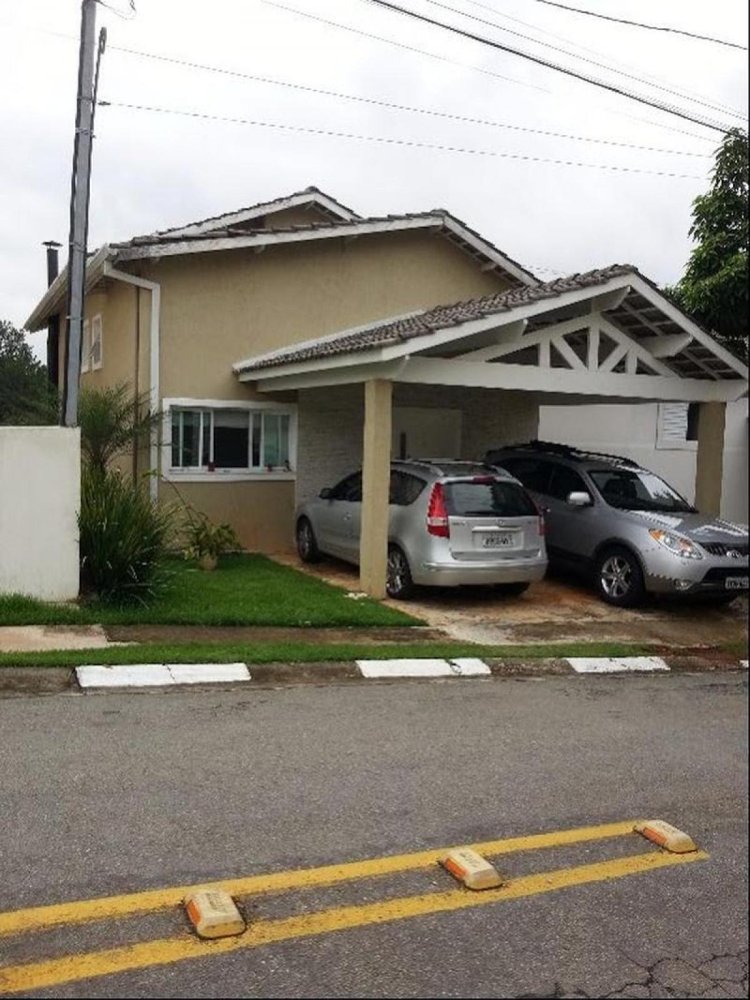 Дом с 3 спальнями в Сан-Паулу, Бразилия № 589644