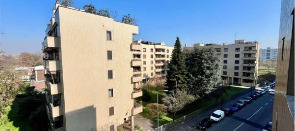 3 rooms Apartment in Milan, Italy No. 242328 15