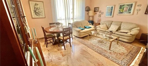 3 rooms Apartment in Milan, Italy No. 242328 24