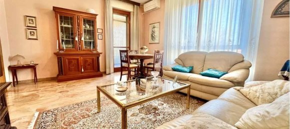 3 rooms Apartment in Milan, Italy No. 242328 37