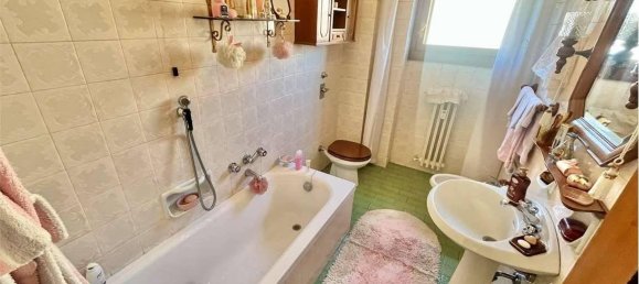 3 rooms Apartment in Milan, Italy No. 242328 6