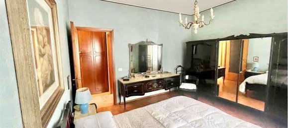 3 rooms Apartment in Milan, Italy No. 242328 4