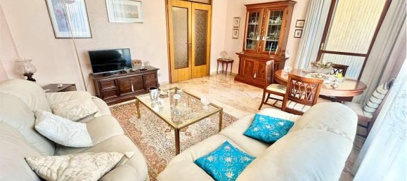 3 rooms Apartment in Milan, Italy No. 242328 20