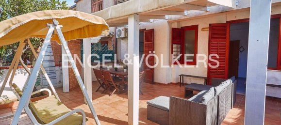 Квартира с 2 спальнями в Сан Вито Ло Капо, Италия № 128389 8