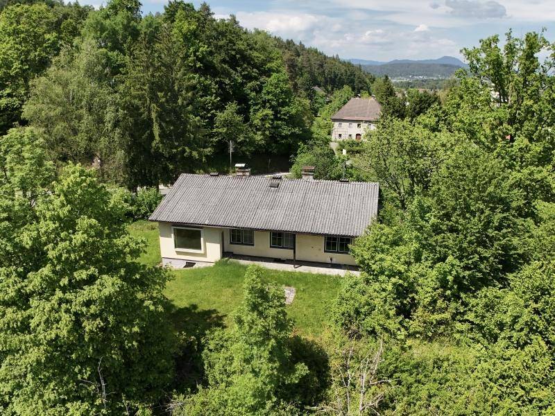 5 rooms Bungalow in Klagenfurt am Worthersee, Austria No. 245304