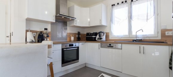 3 Schlafzimmer Haus in Courdimanche, France, Nr. 350152 3