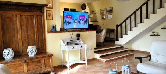 Villa de 12 dormitorios en Itri, Italy No. 334273 17