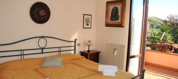 Villa de 12 dormitorios en Itri, Italy No. 334273 24