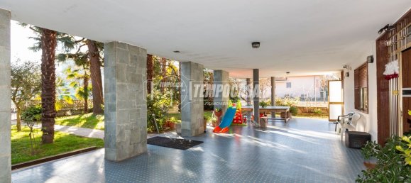 Apartamento de 4 habitaciónes en Chivasso, Italy No. 125973 24