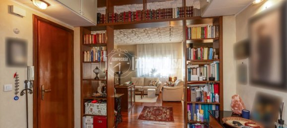 Apartamento de 4 habitaciónes en Chivasso, Italy No. 125973 6