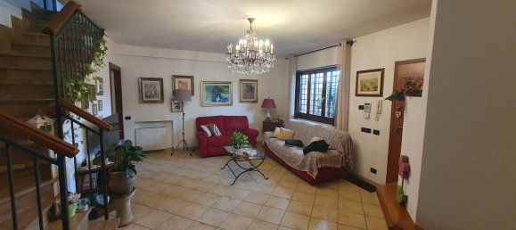 6 bedrooms House in Rome, Italy No. 316666 8