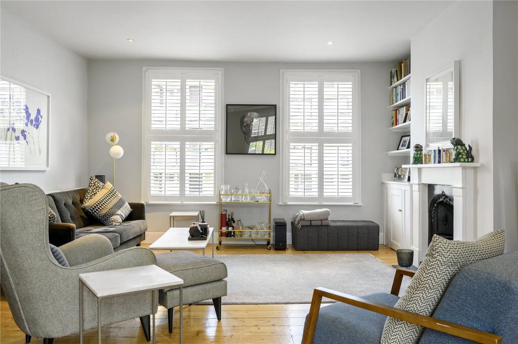 3 bedrooms House in Islington, United Kingdom No. 5389