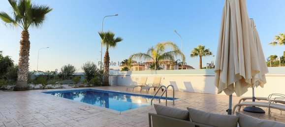 3 bedrooms Villa in Pernera, Cyprus No. 961 9