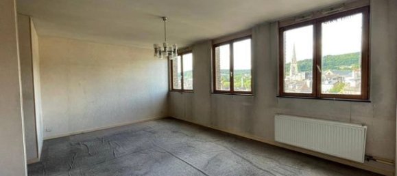 2 bedrooms Apartment in Elbeuf, France No. 311602 2