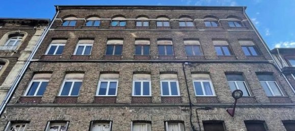 2 bedrooms Apartment in Elbeuf, France No. 311602 11