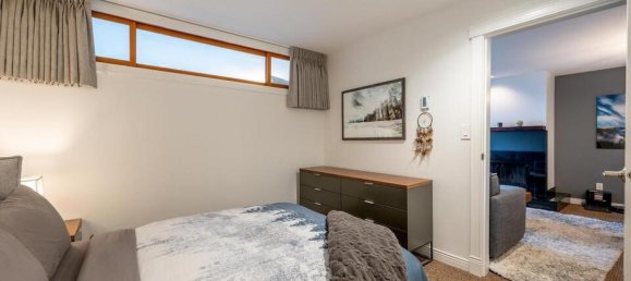 2 bedrooms Condo in British Columbia, Canada No. 1161 11