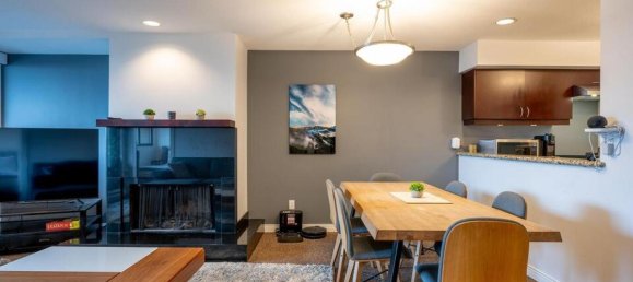 2 bedrooms Condo in British Columbia, Canada No. 1161 5