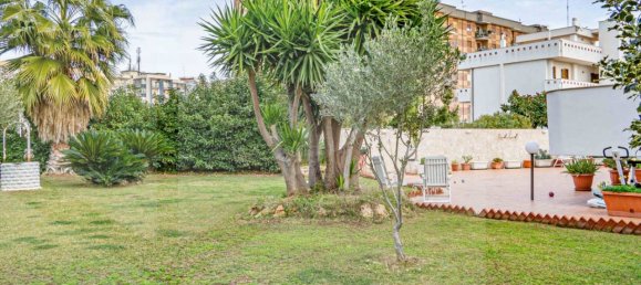 5-Zimmer Villa in Bari, Italy, Nr. 26418 27